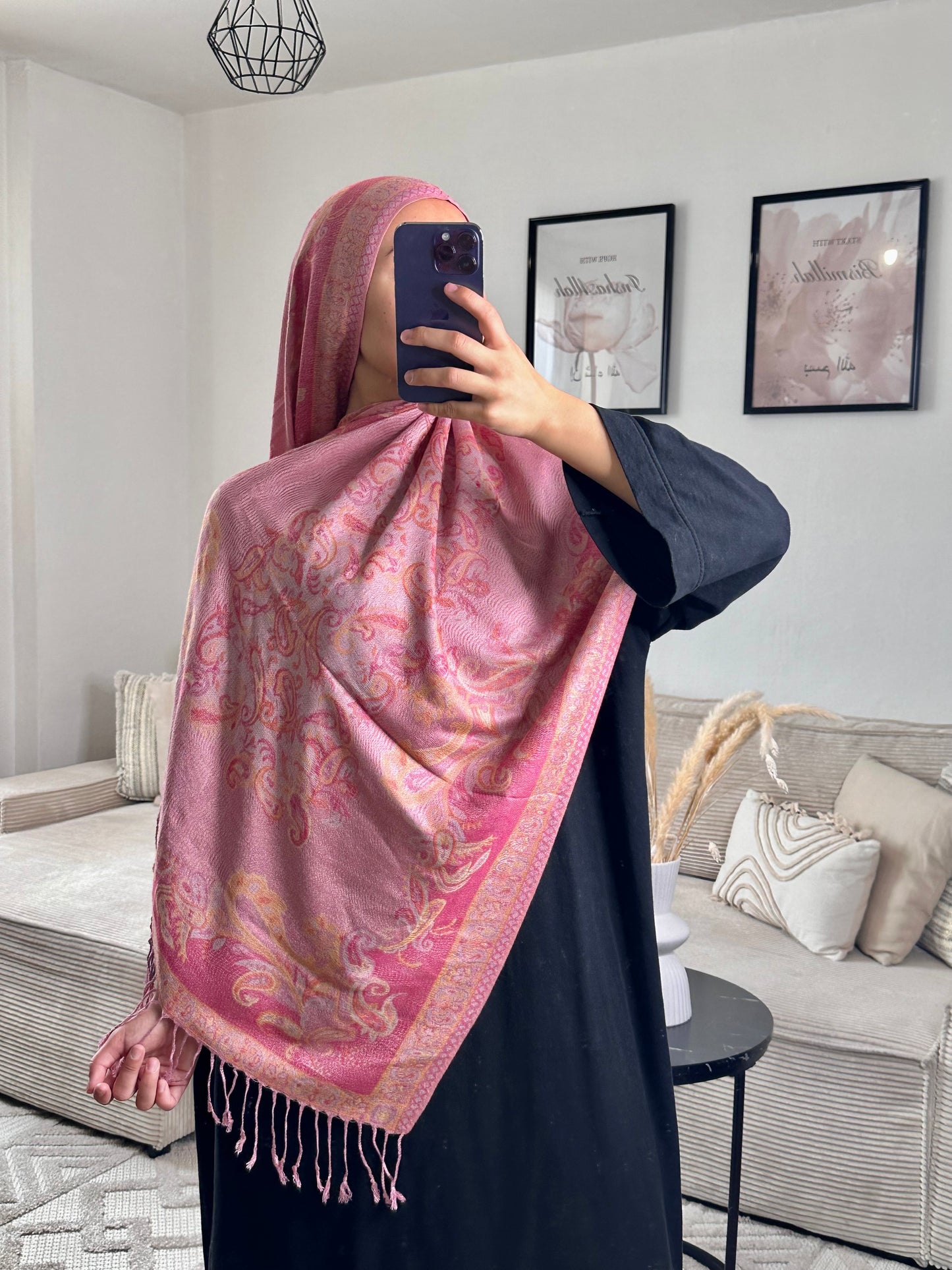 PASHMINA ROSY